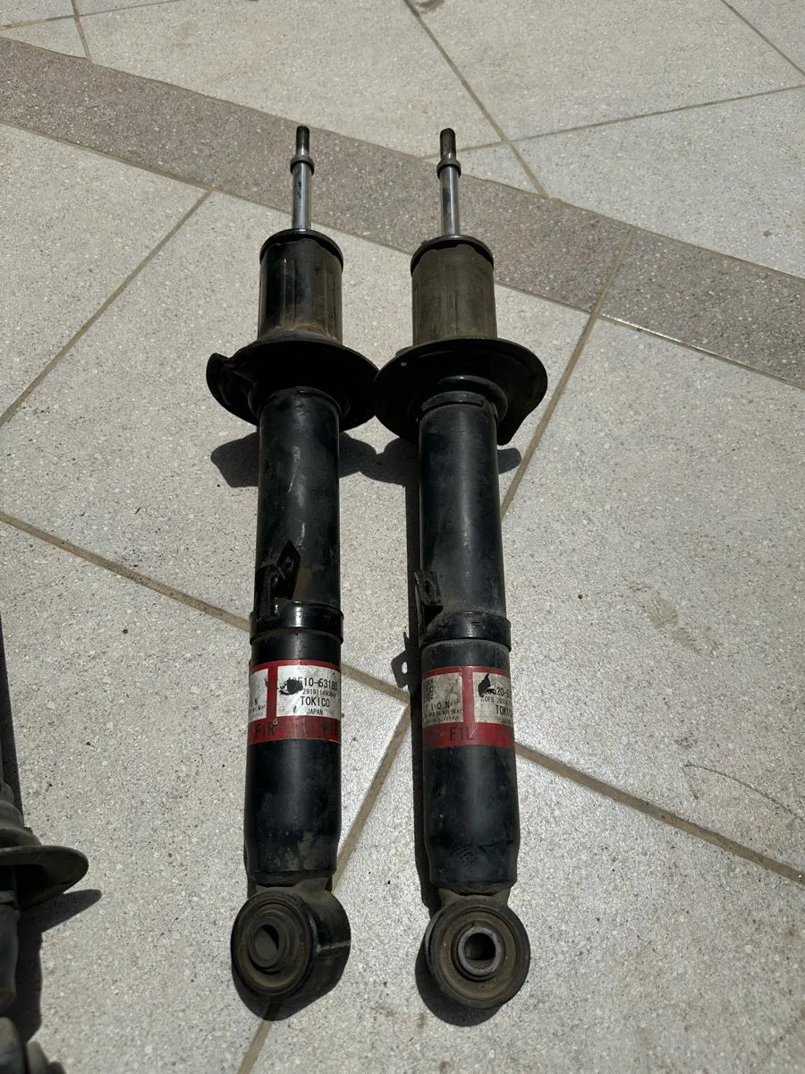 مساعدات لكزس isf اصلية